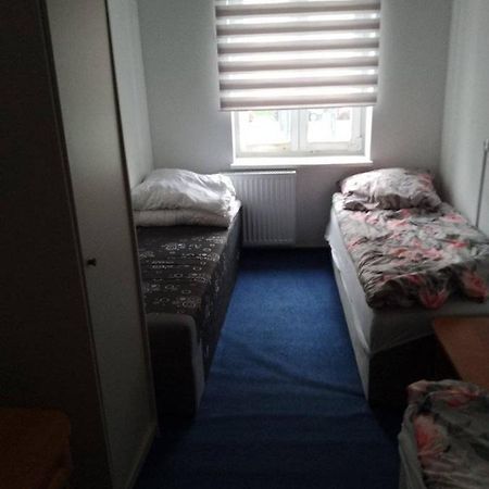 Sagittarius Hostel- Pracowniczy ウッチ エクステリア 写真