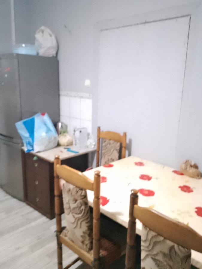 Sagittarius Hostel- Pracowniczy ウッチ エクステリア 写真